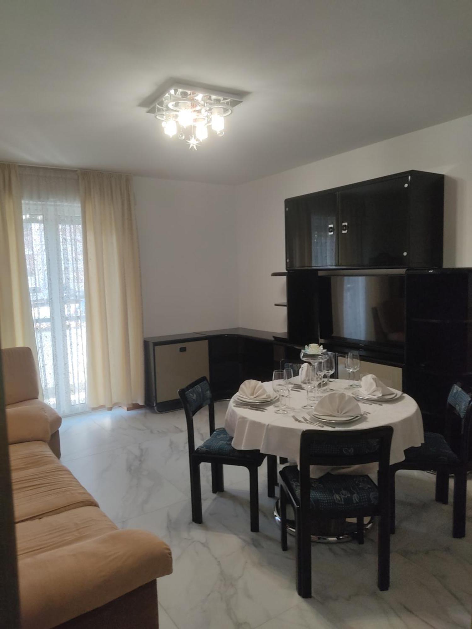 Appartamento Laura Riva del Garda Luaran gambar
