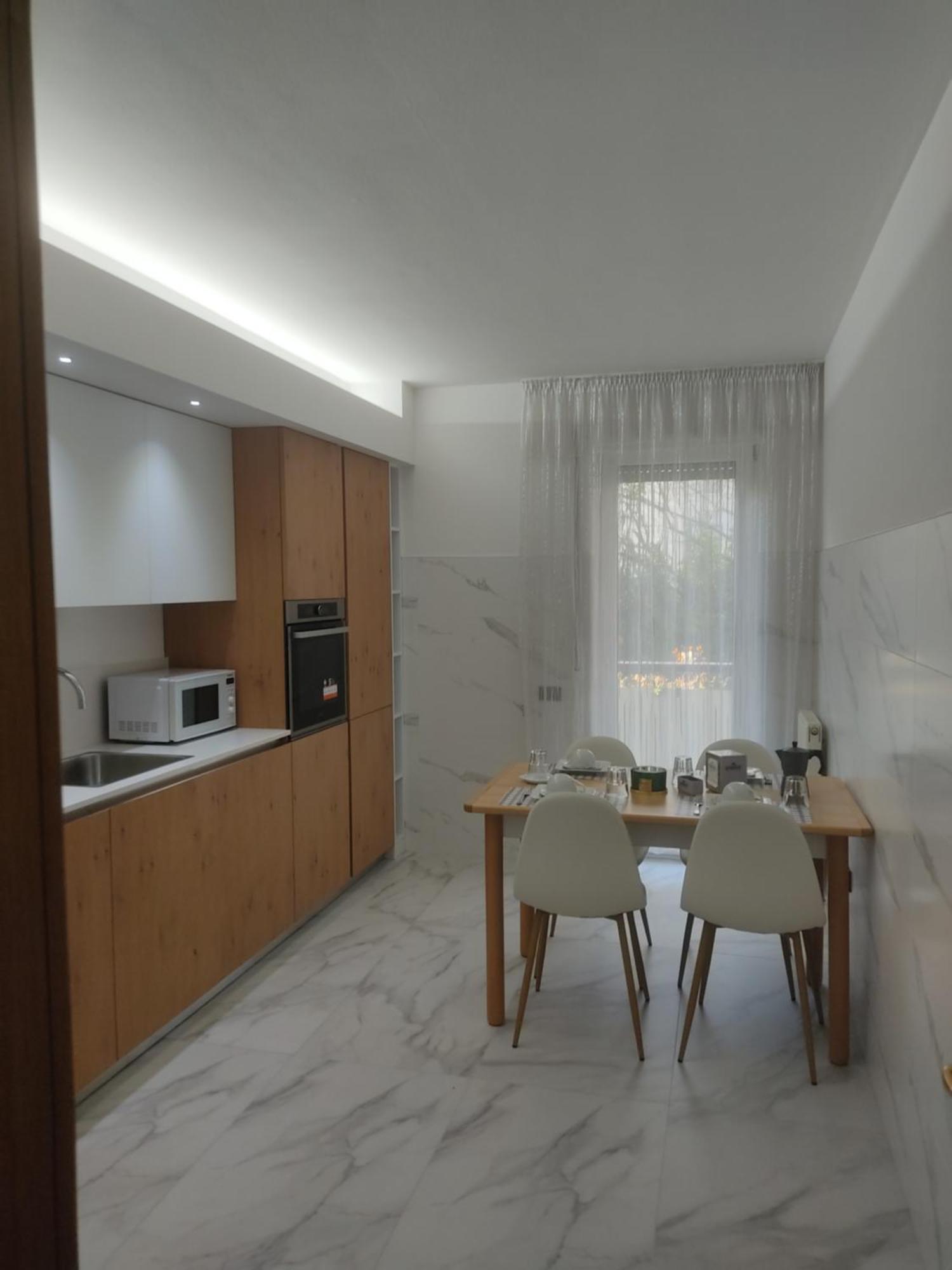 Appartamento Laura Riva del Garda Luaran gambar