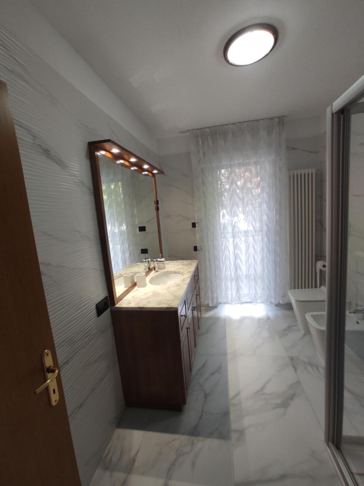 Appartamento Laura Riva del Garda Luaran gambar